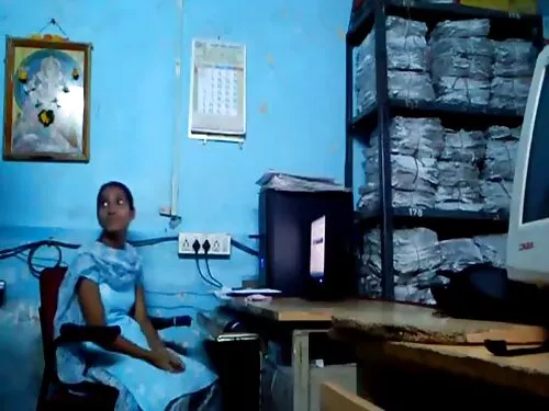 સેક્સી ગૌરવર્ણ hitch ...