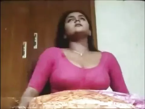 હોટ બ્લોન્ડી કેટ દ્વ ...