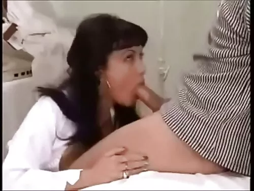બૂટિલિટિયસ સોનેરી બ્ ...